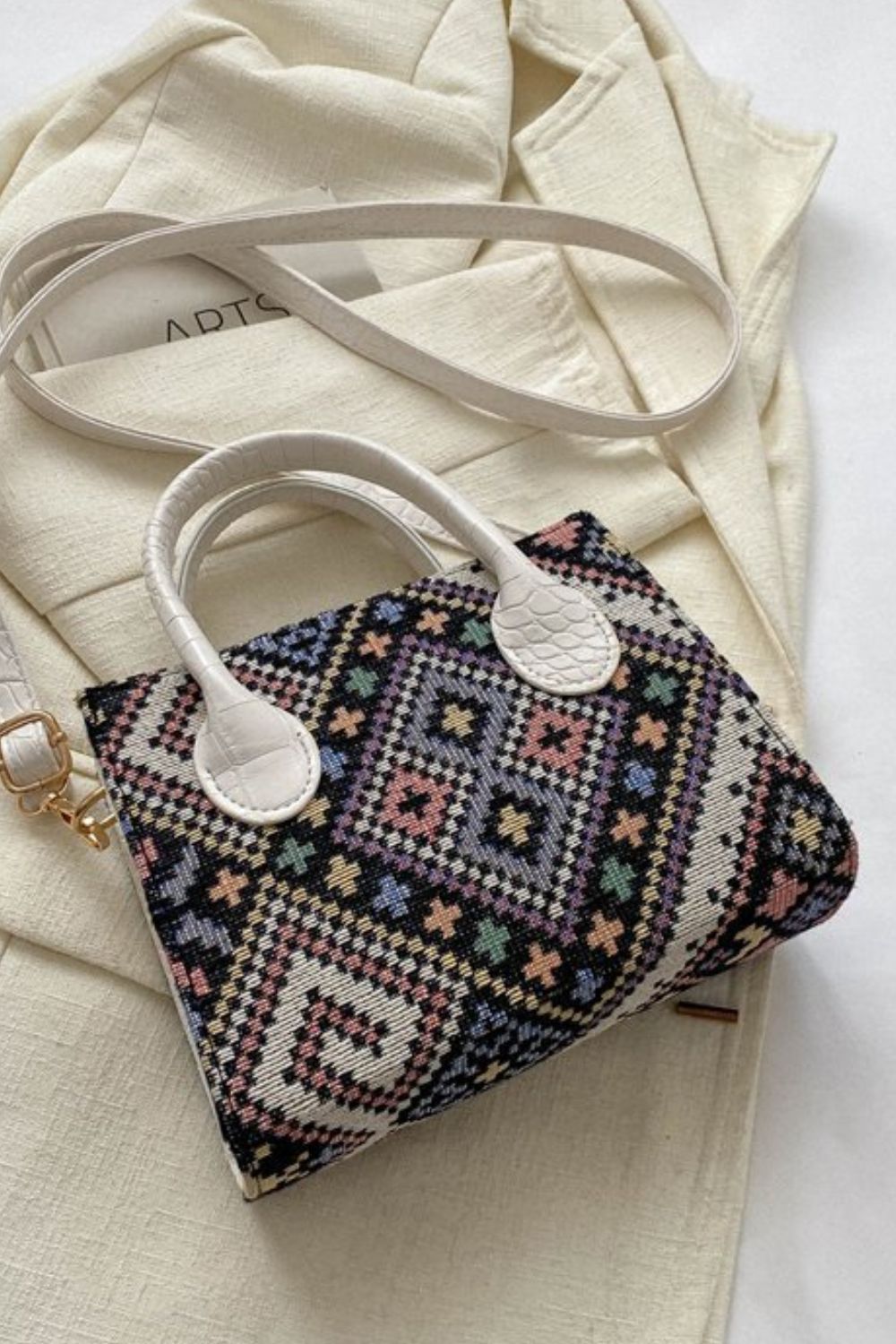 Geometric PU Leather Strap Handbag - Stylish & Compact