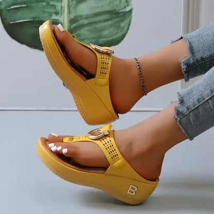 Summer Platform Sandals for Women: Big Size Wedges, Flip Flops, Comfortable Slippers with Non-Slip Open Toe, Ideal for Beach